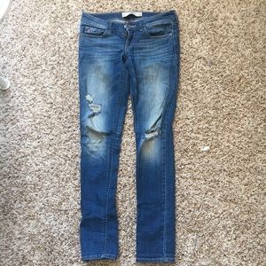Hollister Distressed Jeans OS