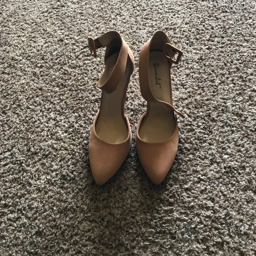 Peach heels