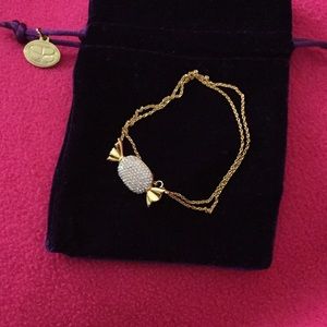 Simone Smith gold necklace