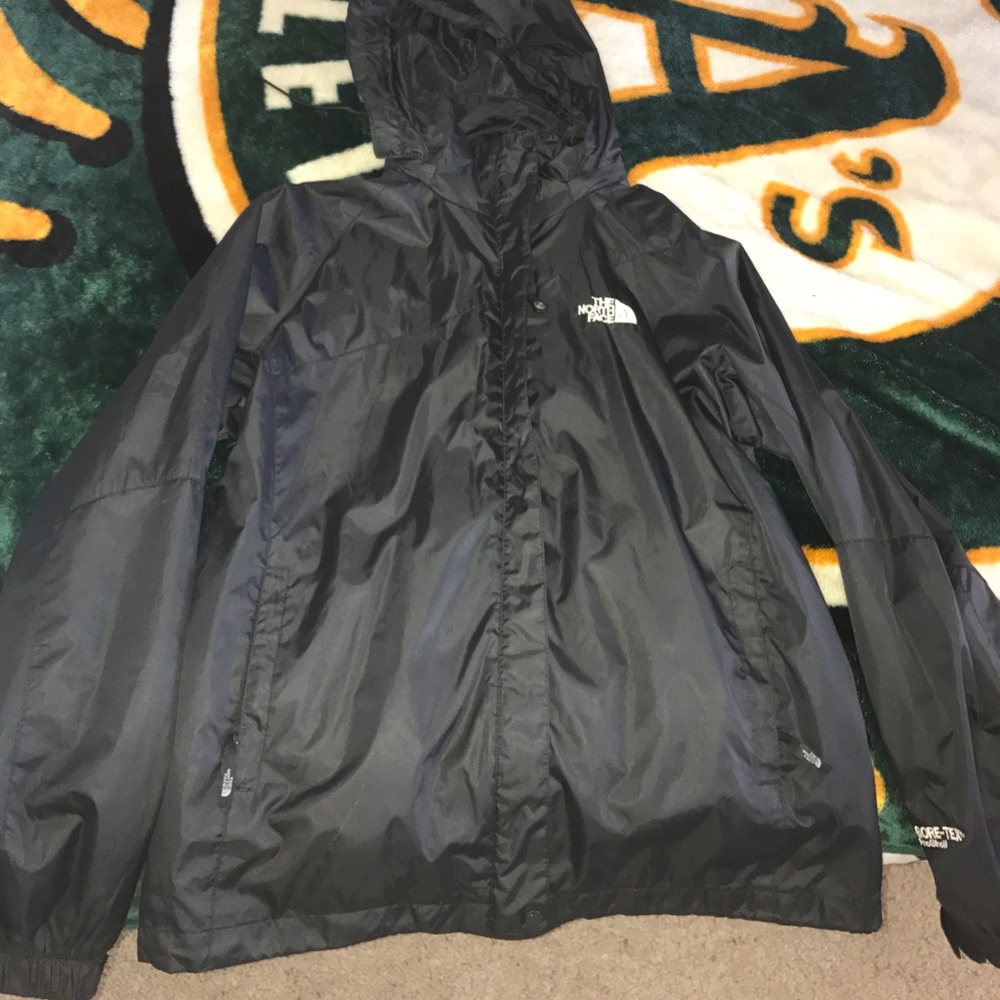 North face windbreaker