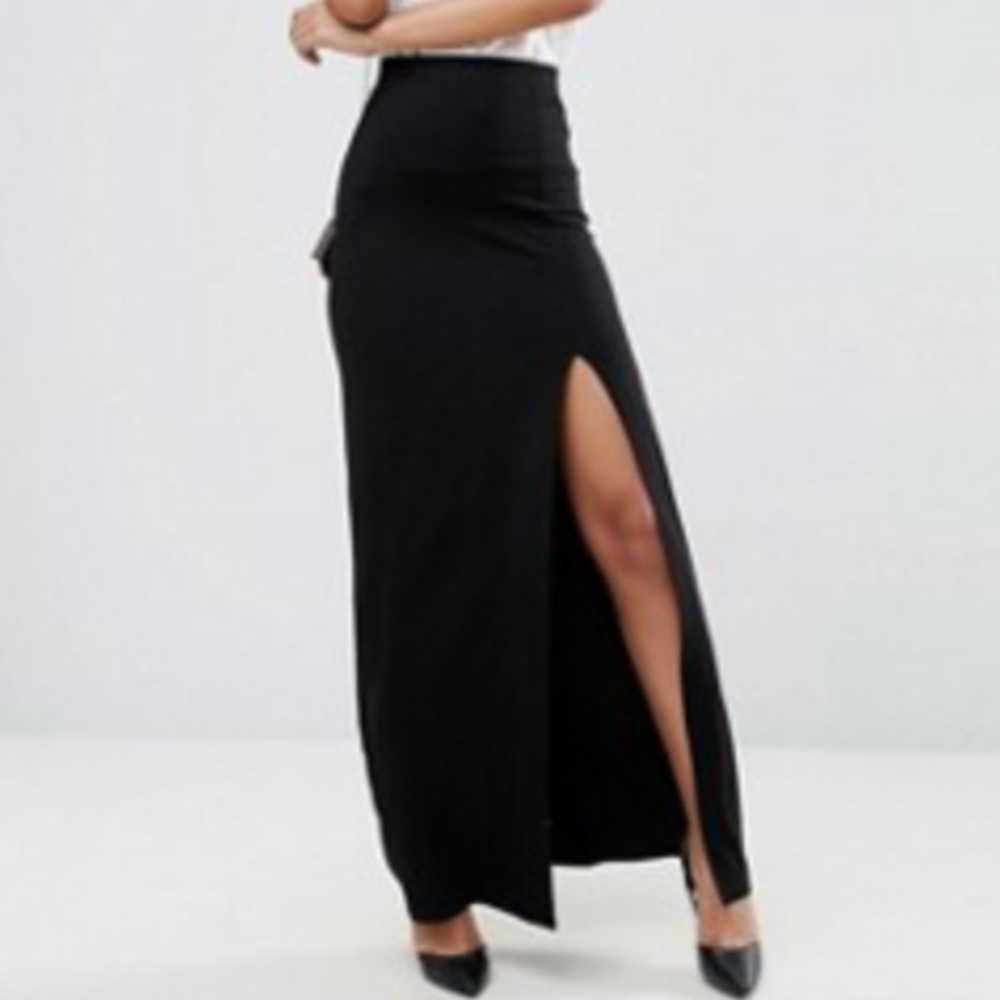 Black maxi skirt with left side slit