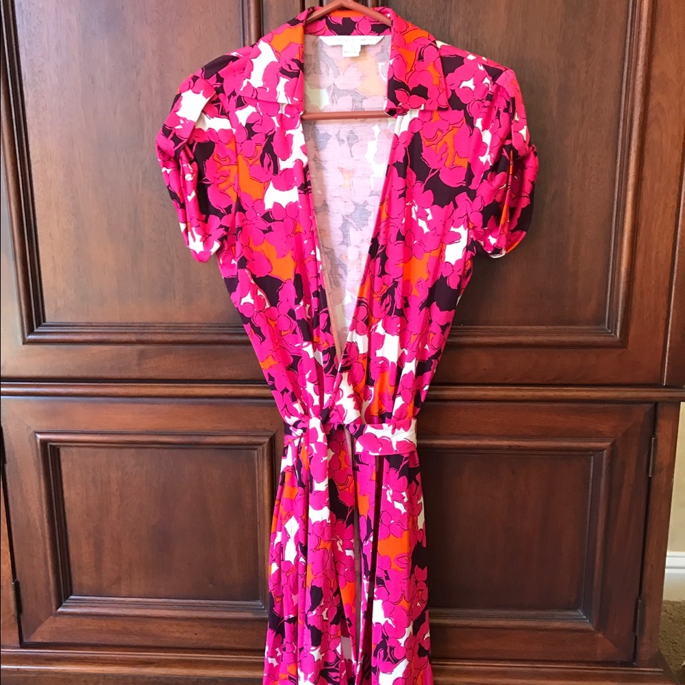 Diane von Furstenburg wrap dress - Picture 1 of 2