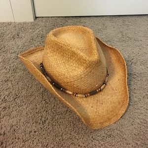 CUTE cowgirl hat!