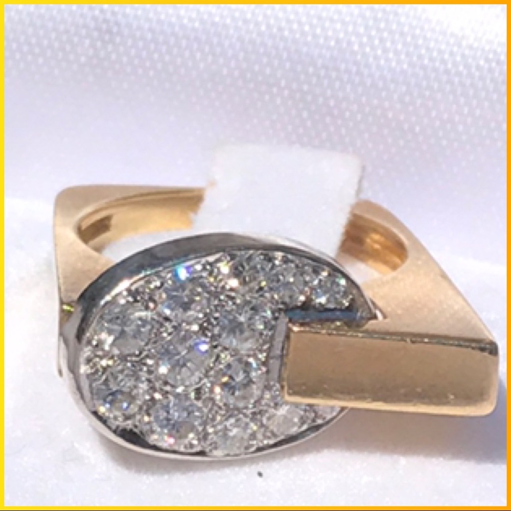 18k Gold ring’