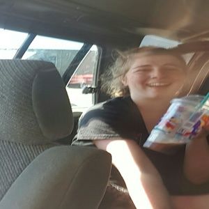 Meet your Posher, Lilia