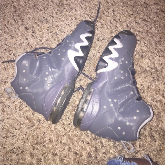 GRAY NIKE AIR MAX GRAY BARKLEYS- SIZE 5.5 - Picture 5 of 5