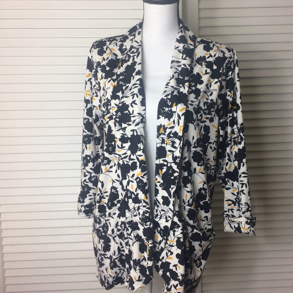 Robert Louis Blazer Open Front jacket