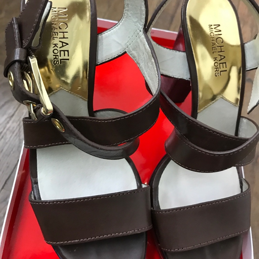 MK Platforms - Picture 1 of 8