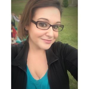 Meet your Posher, Tina