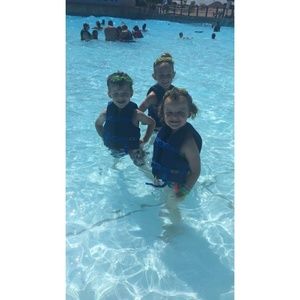 Meet your Posher, Angie