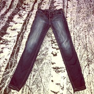 American Eagle hi-rise jegging💙