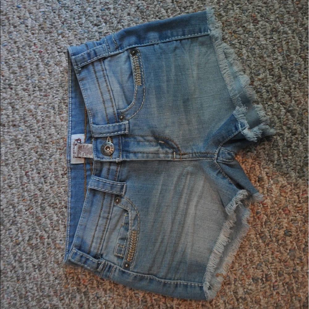 Light wash jean shorts