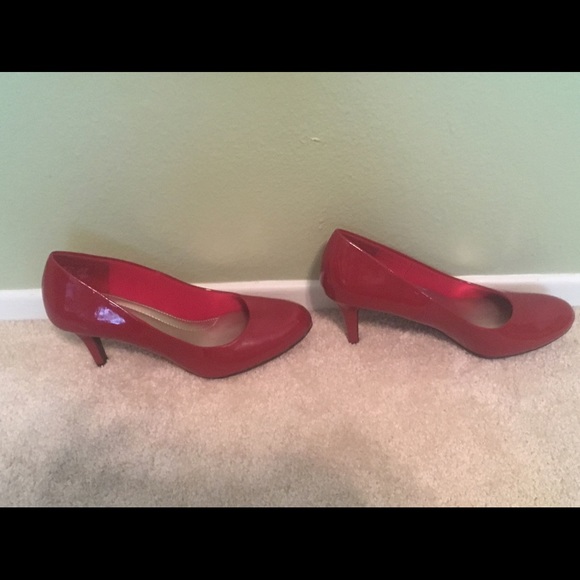 Office/evening women's 3" heel & cushiony insole. - Picture 3 of 5