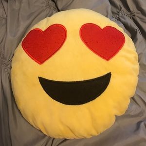 Decorative emoji pillow