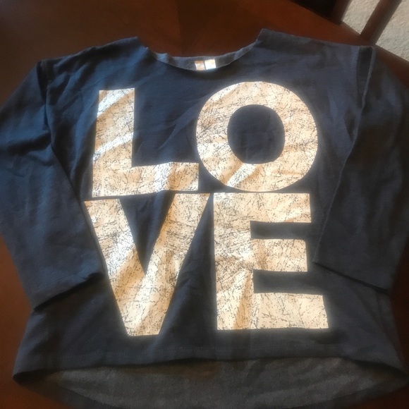 Tops - LOVE Shirt