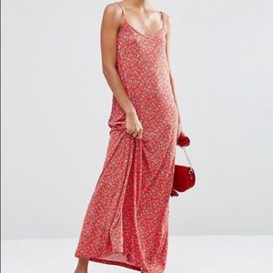 Strappy Maxi Dress In Ditsy Floral Print