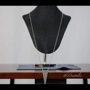 ‼️Final Price‼️ Textured Triangular Necklace