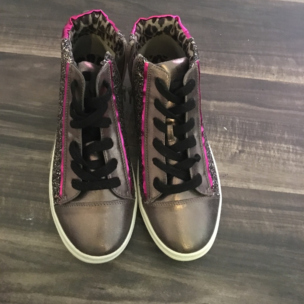 Steve Madden shoes