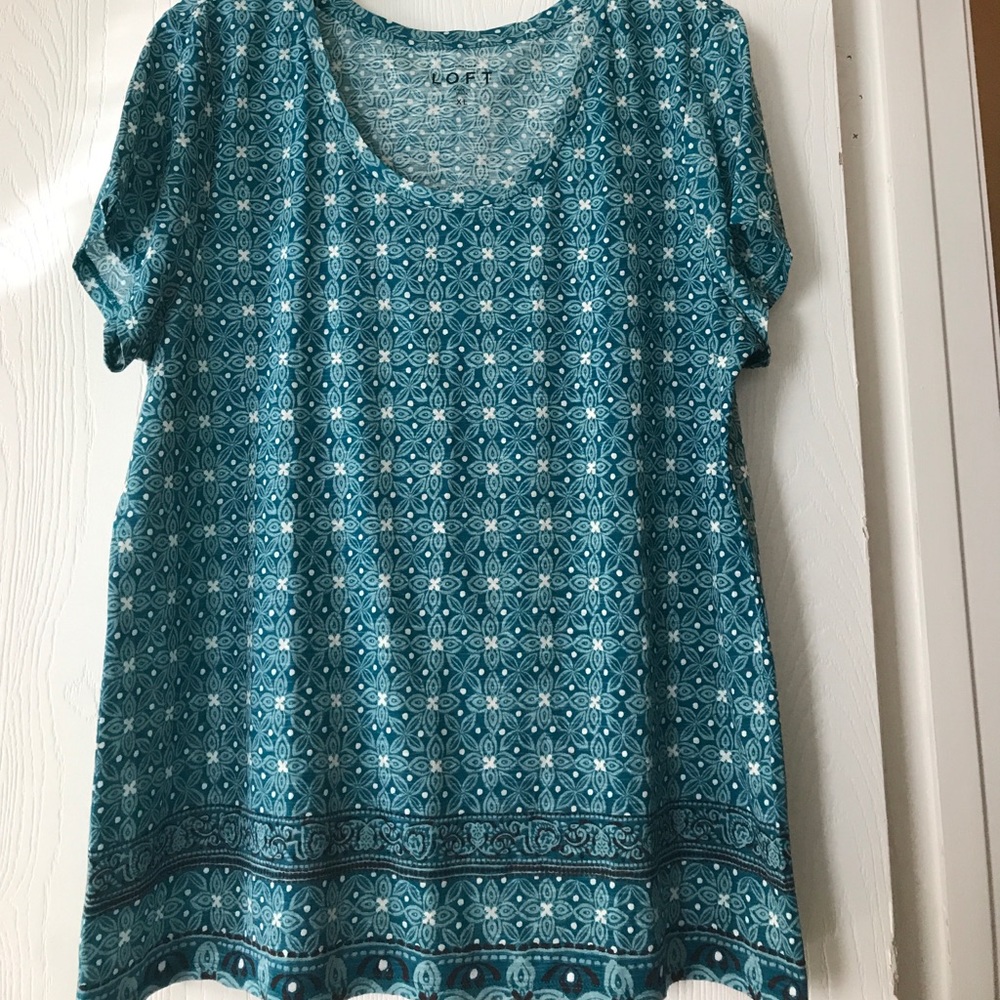 Blue green printed top