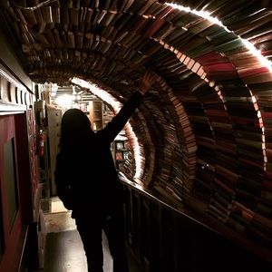 Meet your Posher, Ellen