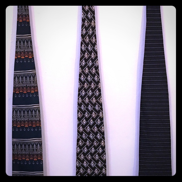 πΉπ·πΉThree Patterned Ties π - Picture 2 of 2