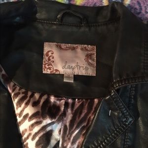 Day trip leather vest