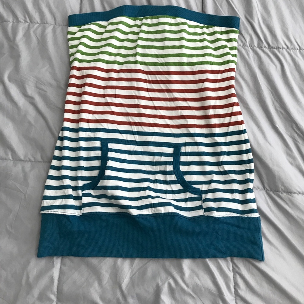 Strapless top