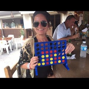 Meet your Posher, Leslie