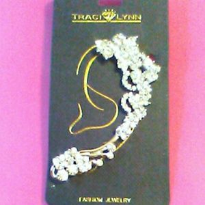 Traci Lynn Ear Cuff