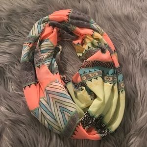 Infinity scarf