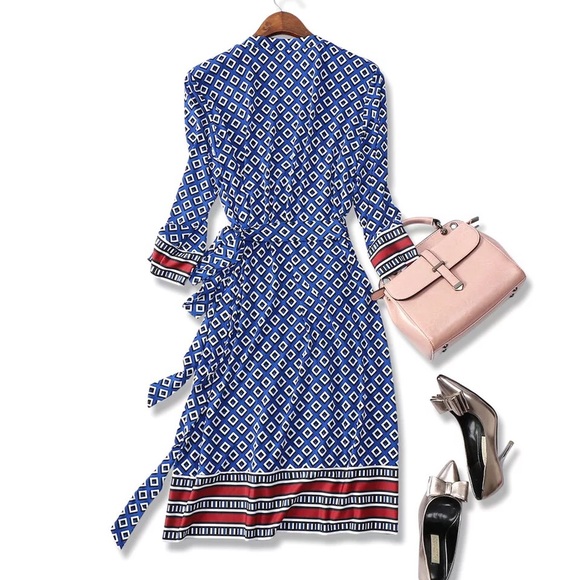 New beautiful DVF style wrap dress SZ S - Picture 2 of 7