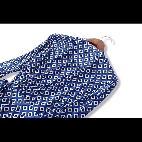 New beautiful DVF style wrap dress SZ S - Picture 3 of 7