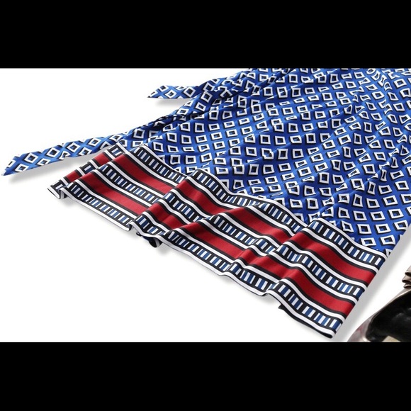 New beautiful DVF style wrap dress SZ S - Picture 7 of 7