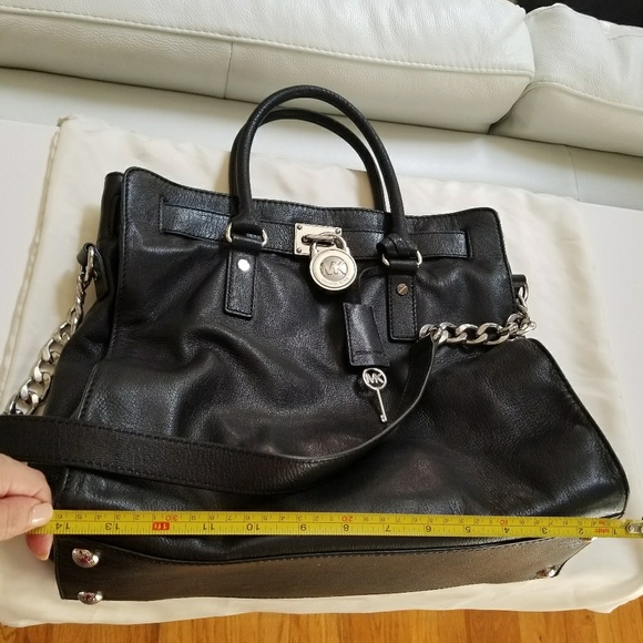 Michael Kors bag with matching wallet - Picture 2 of 8