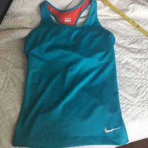 Nike tank top with built in bra