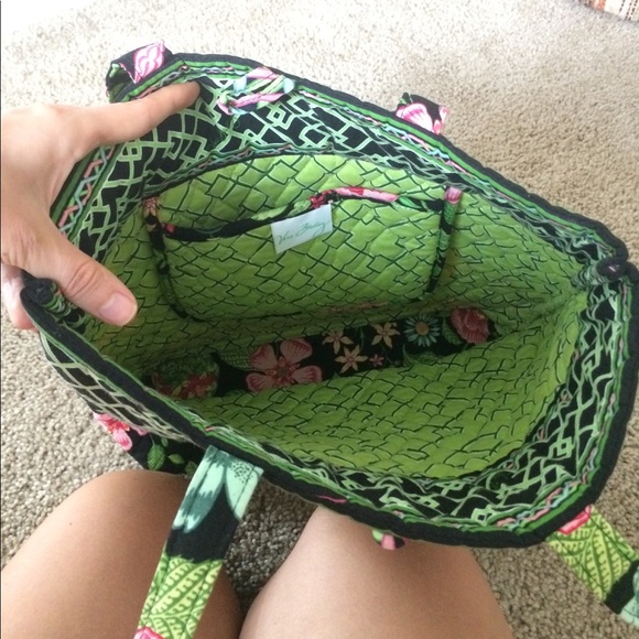 Vera Bradley Tote - Picture 2 of 2