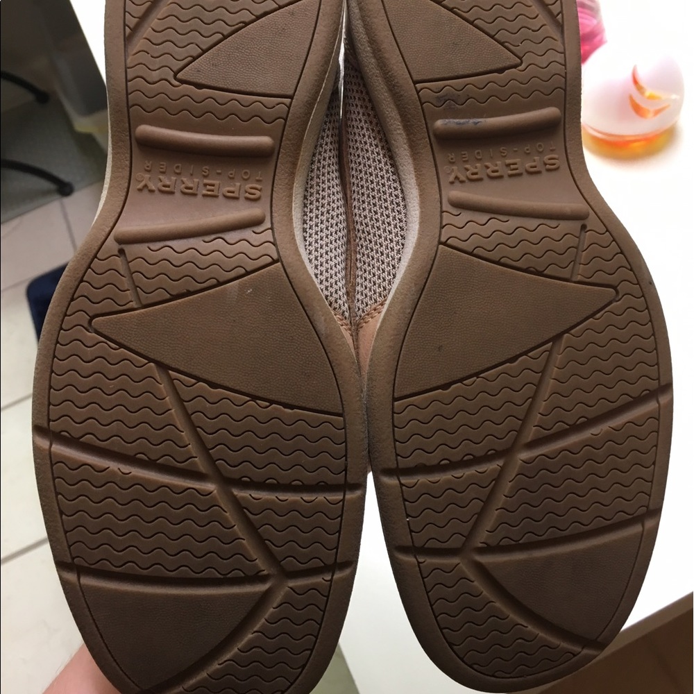 Sperry's - Picture 4 of 4