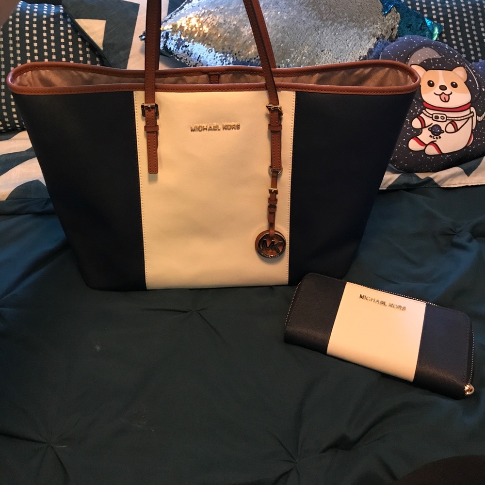 Michael Kors Tote and Wallet, Navy and White