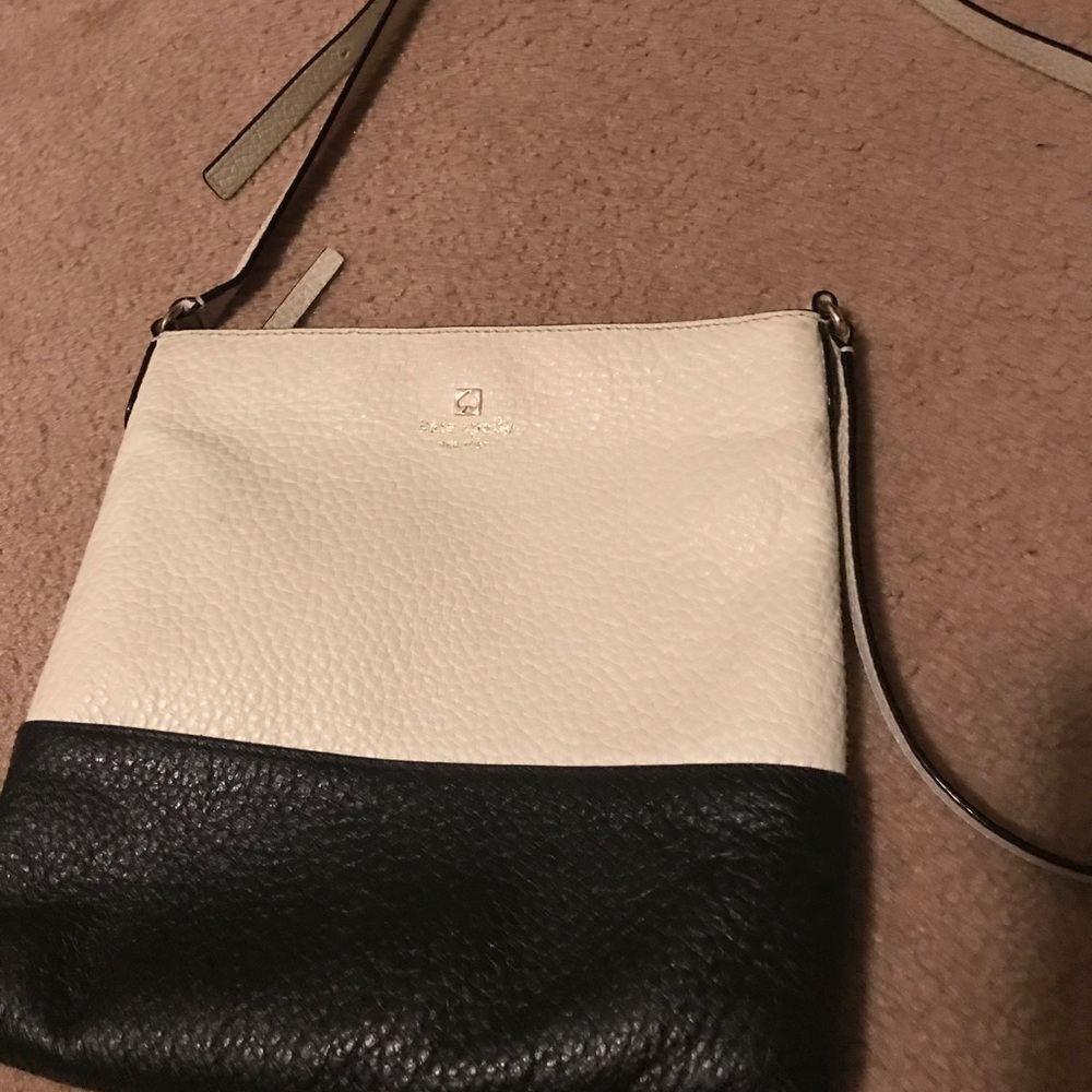 Kate spade purse
