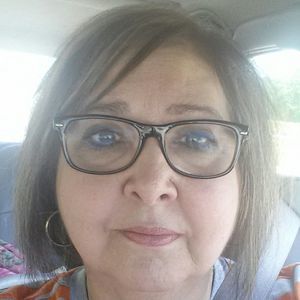 Meet your Posher, Jeanette