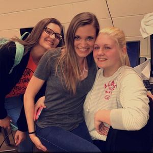 Meet your Posher, Avery