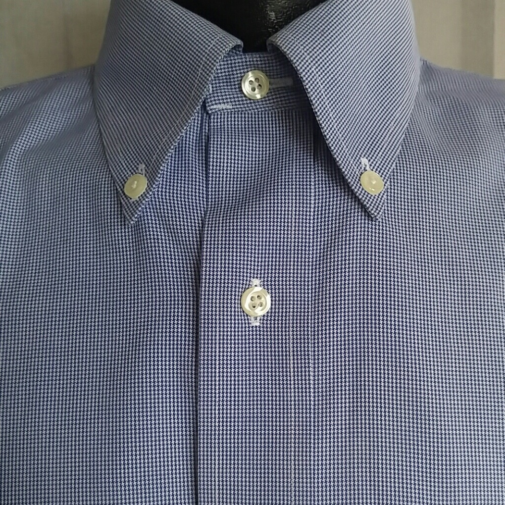 Shirt - Picture 2 of 6