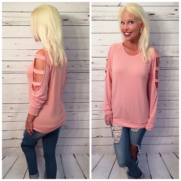 Ladder cut out top in blush! - Picture 3 of 5