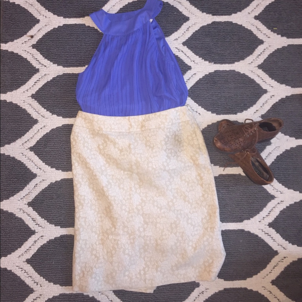 Cream brocade pencil skirt