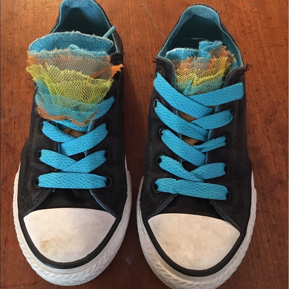 Girls Converse size 13