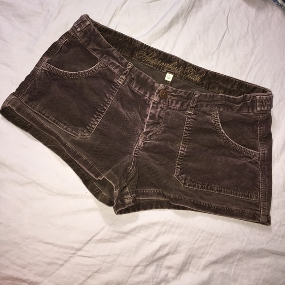 Abercrombie & Fitch Pants - Abercrombie & Fitch short!