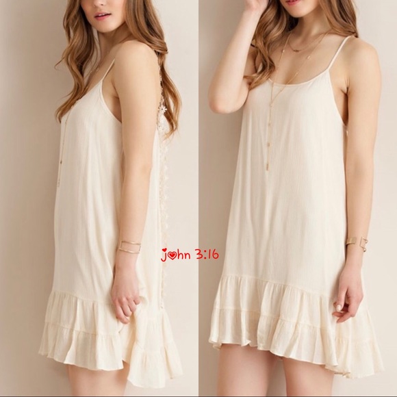 Spaghetti strap summer dress - Picture 3 of 3