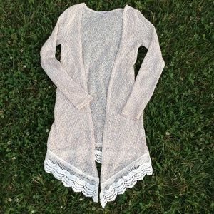 Light long sweater with lace detail