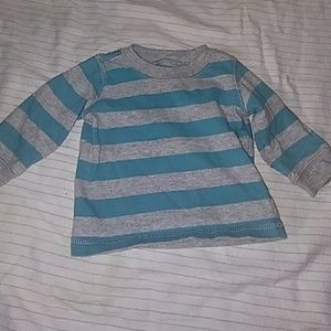 Blue and gray long sleeve shirt