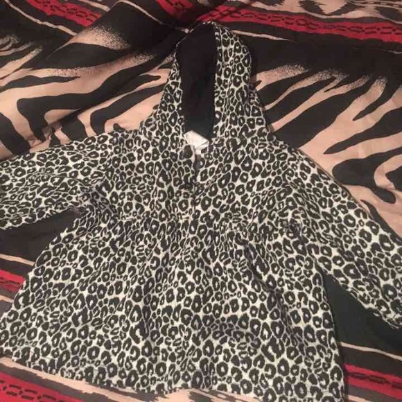 Toddler pull overs - Picture 2 of 3